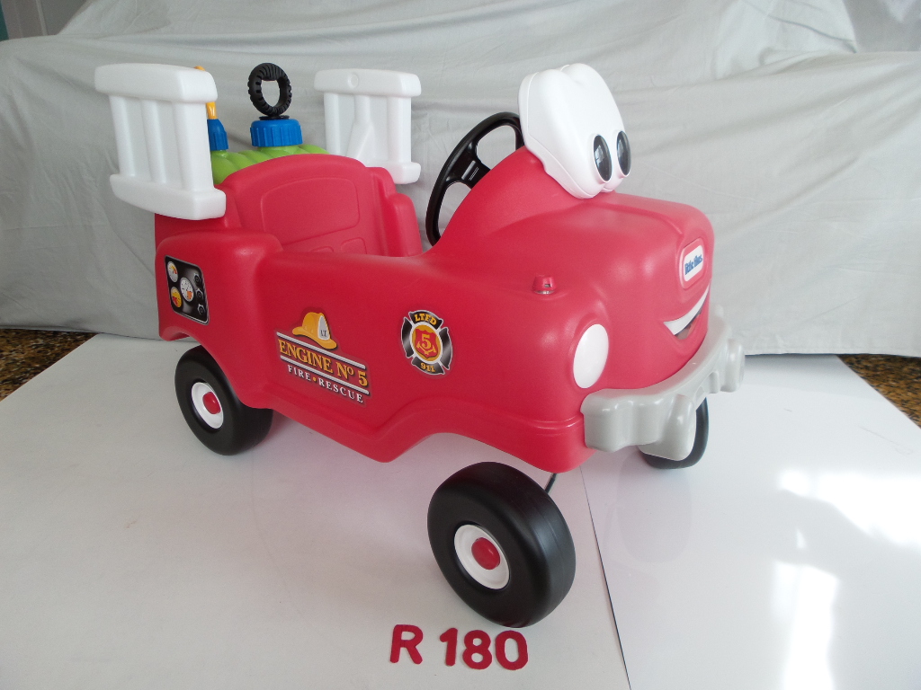 Fire Truck with Water Pump