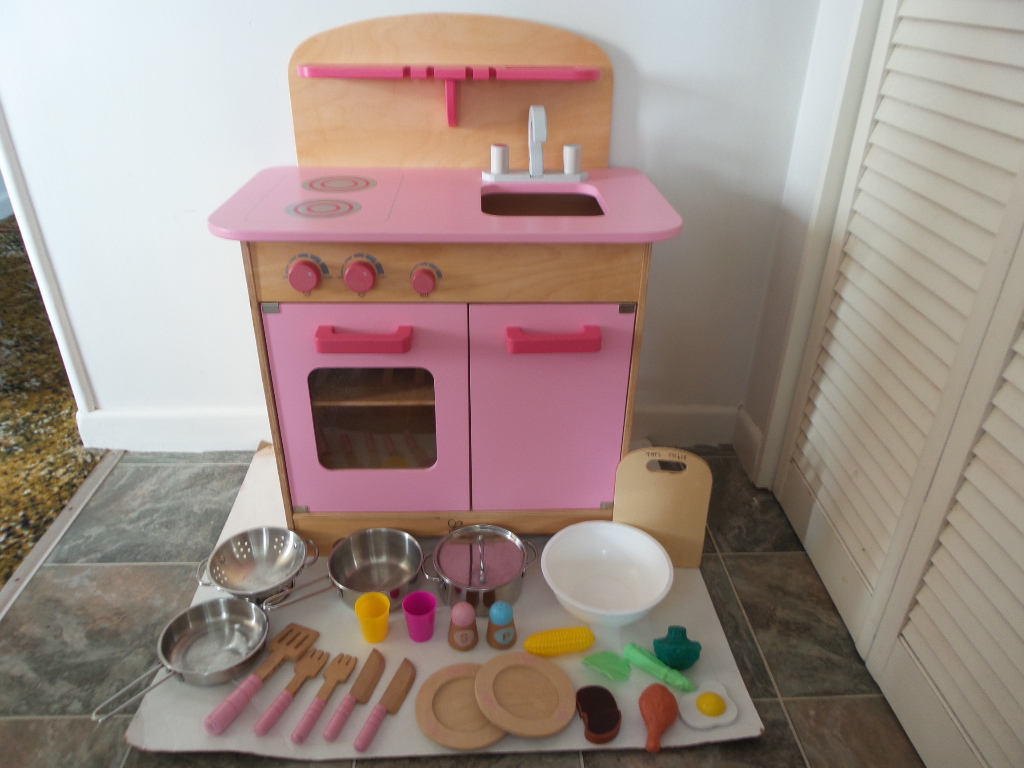 Hape Pink Wooden Kitchen